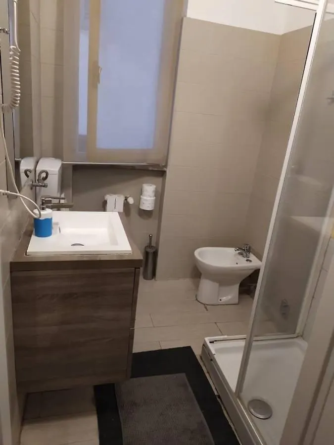 Camera Grande Rosa Apartment Pisa 0*,  Italy